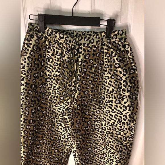 Jacquard Slit Hem Pants - Picture 4 of 15